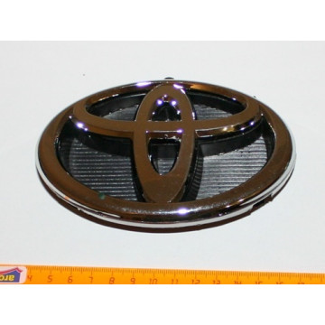 эмблема toyota