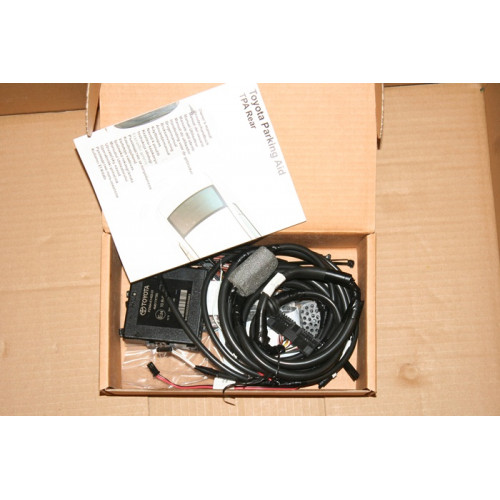 парктроник toyota auris 2012