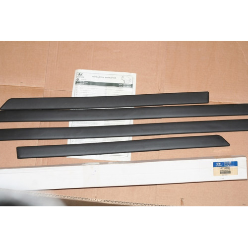 молдинг двери hyundai i20 5-drs 2012-2015 комплект