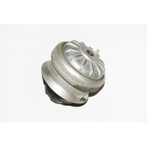 подушка двиг mercedes w124 w201 (190) 2.0 2.0d 83-93г