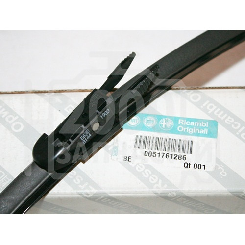 щетка стеклоочистителя 55см бескаркасная fiat stilo 03-07