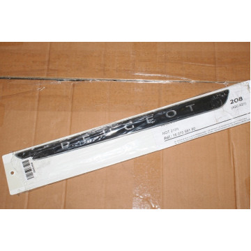 накладки порогов peugeot 208 2008 3008