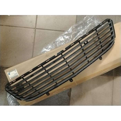 решетка бампера opel astra h