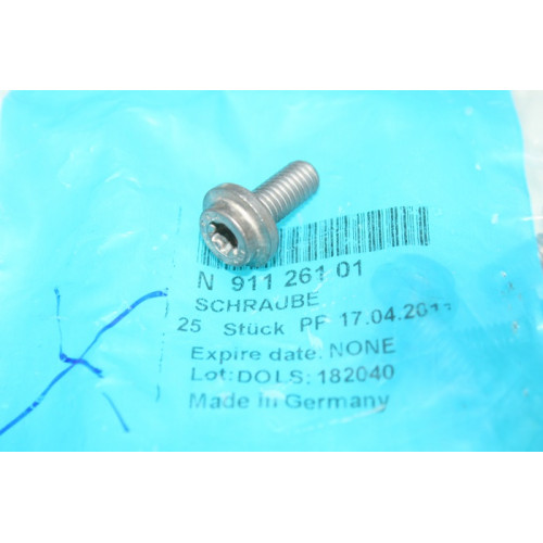 болт м6x4 torx vag радиатора кпп