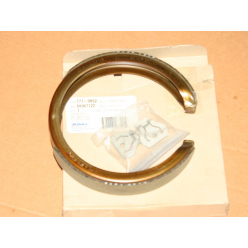 колодка ручника chevrolet cadillac escalade tahoe 02-06 astro acdelco