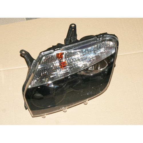 фара renault duster 09г левая