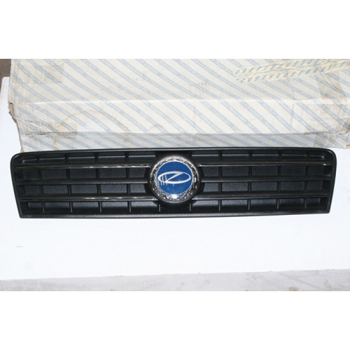 решетка радиатора fiat punto 03-10