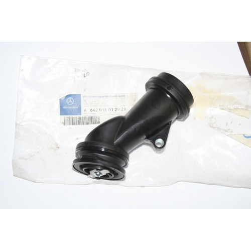 горловина масла mercedes w639 w906 om642 3.0cdi