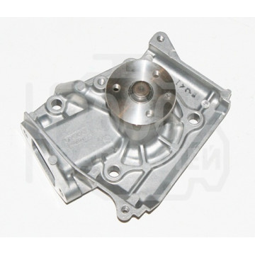 помпа mazda 323 89-04 demio 96-02 aisin asco