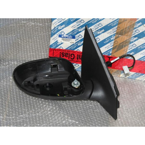 зеркало боковое lancia ypsilon 03-09 правое.