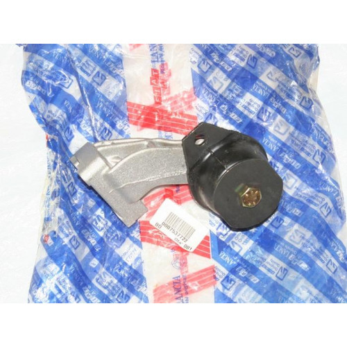 подушка двиг fiat uno 89-95 r/89 900-1.0-1.1 кронштейн