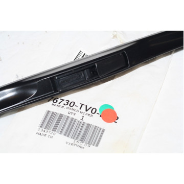 щетка стеклоочистителя 47.5см бескаркасная honda civic 5d 13-14 u