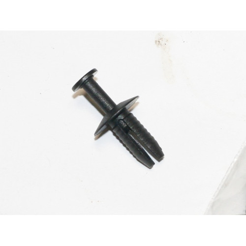 клипса 6.6x15 volkswagen
