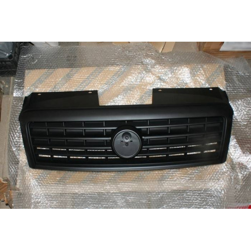 решетка радиатора fiat doblo 2005