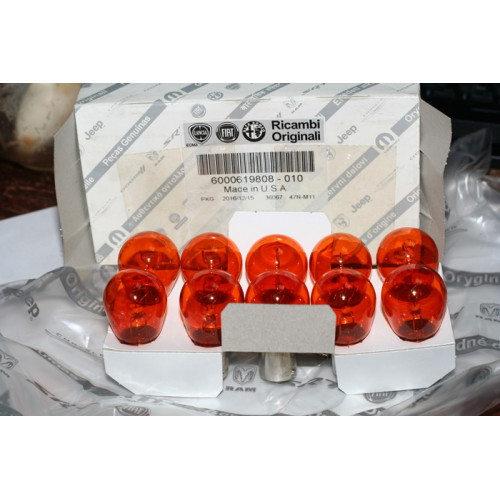 лампа 12v bau15s py21w желтая смещенный цоколь fiat