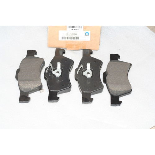 колодки тормозные chrysler voyager 4 99-08 dodge caravan 00-07