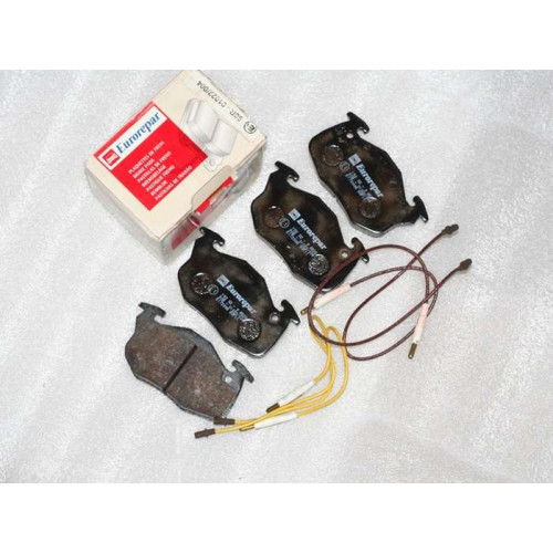 колодки тормозные peugeot 205 305 306 309 405 clio saxo передние