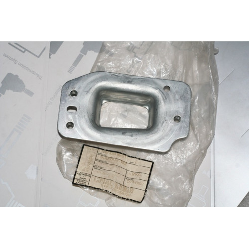 кронштейн skoda rapid fabia 2 roomster seat toledo