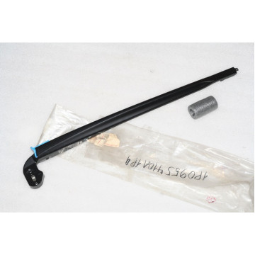 поводок дворника seat leon 06-13 правый