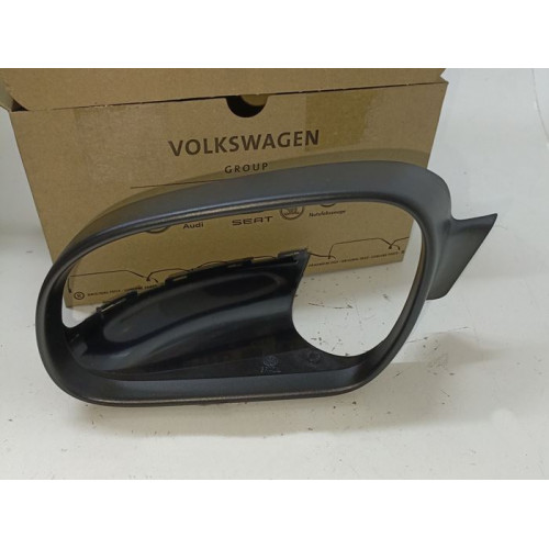 рамка зеркала volkswagen fox лв