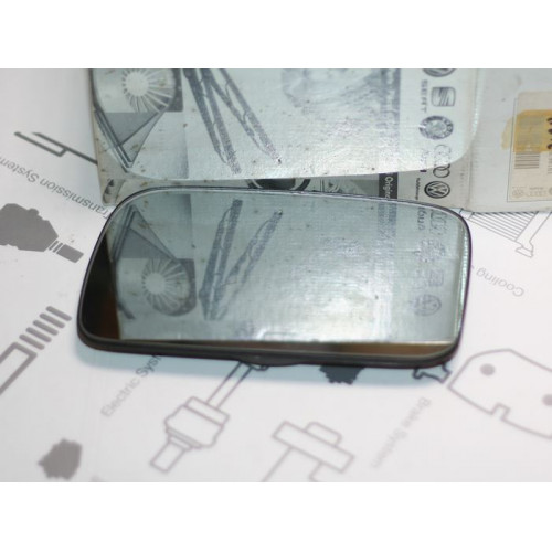 стекло зеркала volkswagen golf 2 jetta 88-