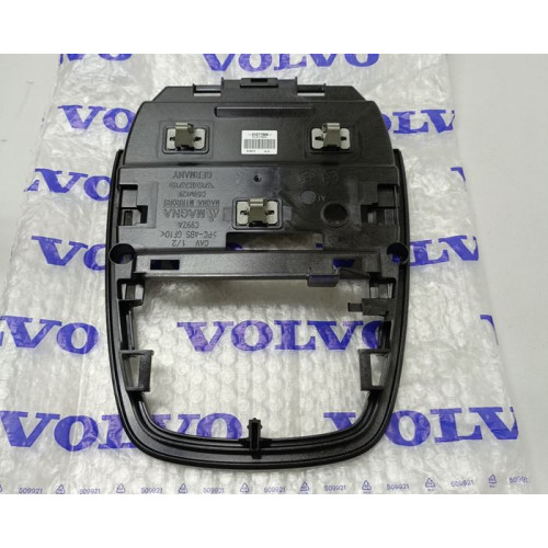 плафон салона volvo v40 12-