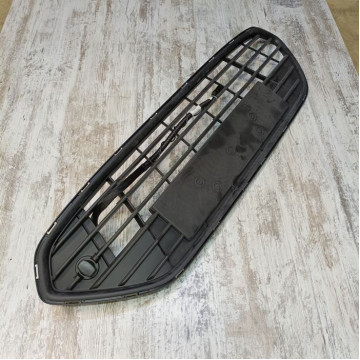 решетка бампера ford mondeo 4