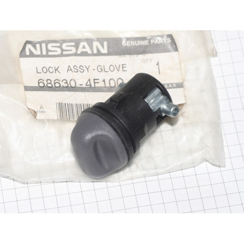 замок бардачка nissan micra k11e