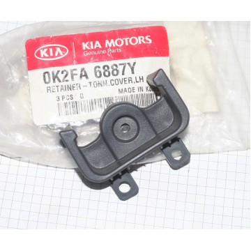 кронштейн шторки kia carens 02-06 задней