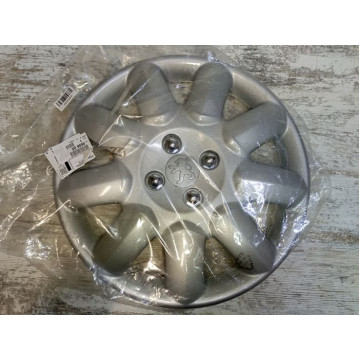 колпак колеса r14 peugeot 107
