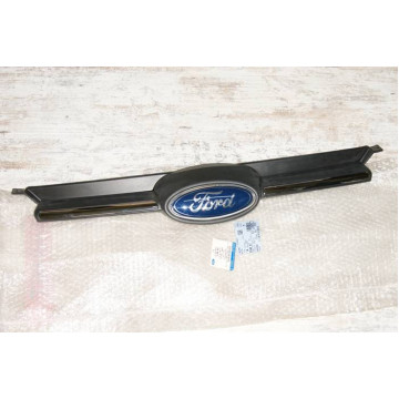 решетка радиатора ford focus 3