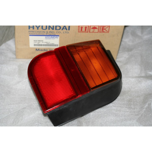 фонарь задний hyundai santamo mitsubishi