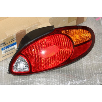 фонарь задний hyundai lantra