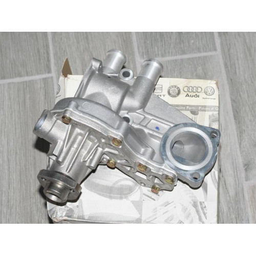 помпа audi 100 caddy golf t4 1.9tdi