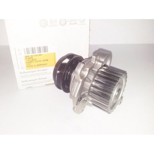 помпа volkswagen golf transporter a4 golf superb 1.8t 2.0 fabia octavia t5