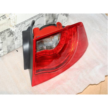 фонарь задний seat exeo правый