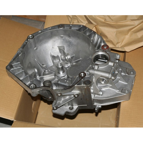 корпус кпп fiat 500 panda 09-
