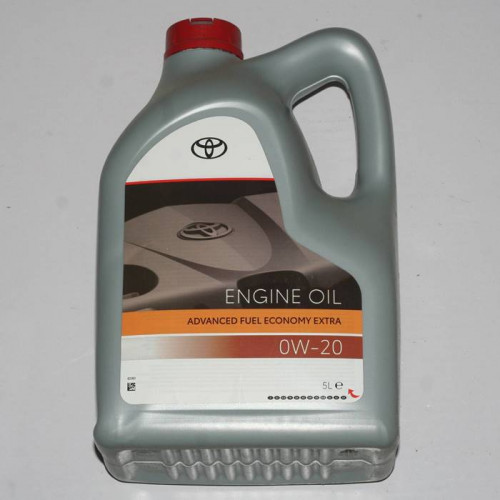 масло toyota 0w20 5л.