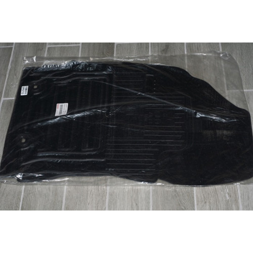 коврики toyota auris 12-18г