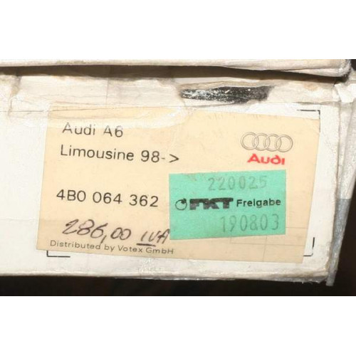 шторки audi a6 98-05г задние