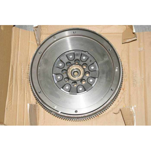 маховик mercedes sprinter 901 902 00-06