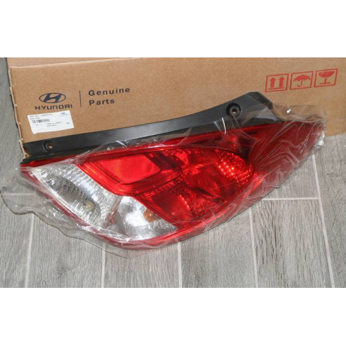 фонарь задний hyundai i20 12-14 правый