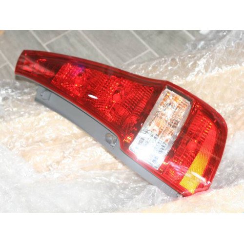 фонарь задний hyundai i30 06-12 универсал правый