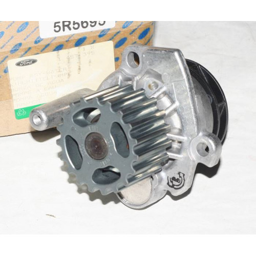 помпа volkswagen 2.0tdi audi a3 a6 passat seat ford galaxy jeep compass patriot liberty
