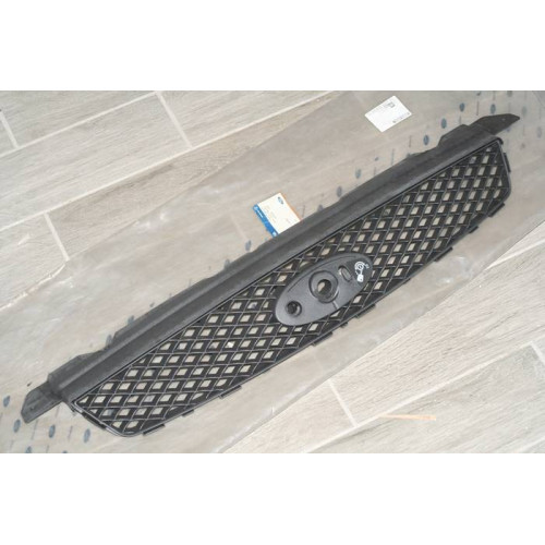решетка радиатора ford focus 2 05-08