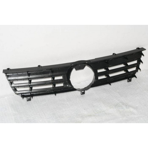 решетка радиатора volkswagen polo 00-02