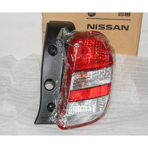 фонарь задний nissan micra k13 правый