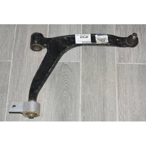 рычаг подвески peugeot 306 правый