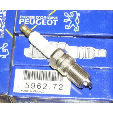 свеча peugeot 205 309 citroen cx bx mercedes m102 m103