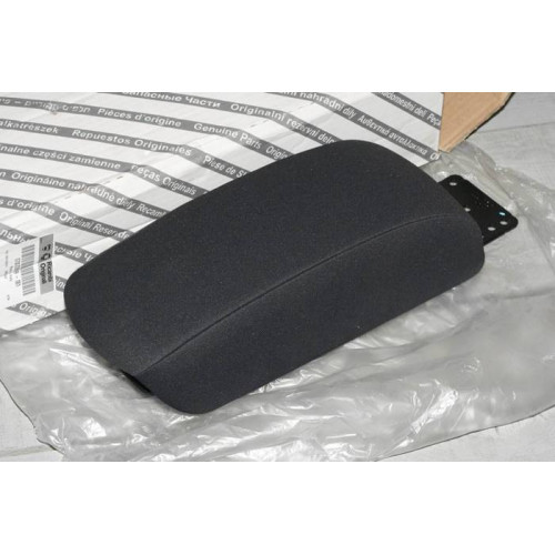 подлокотник fiat 500e крышка